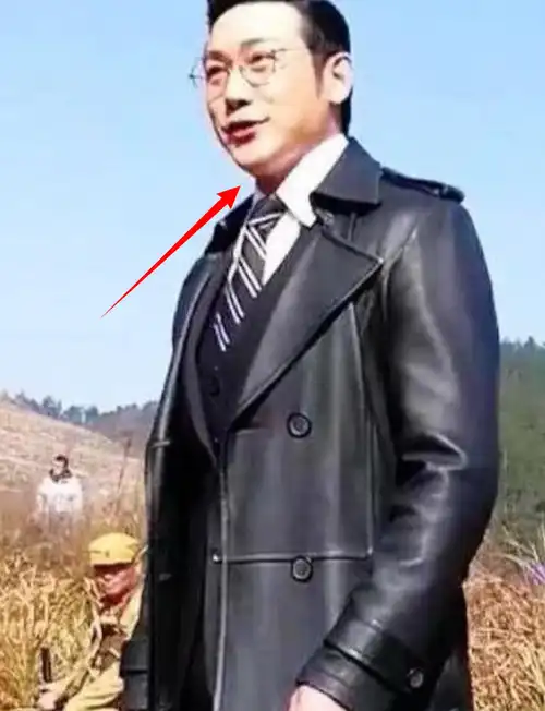 陆毅近照曝光身材严重发福笑出双下巴一胖毁所有啊