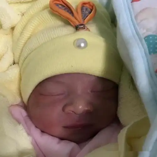 一个月婴儿具备哪些技能?盘点这些萌化的瞬间