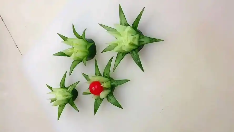 黄瓜创意花式摆盘