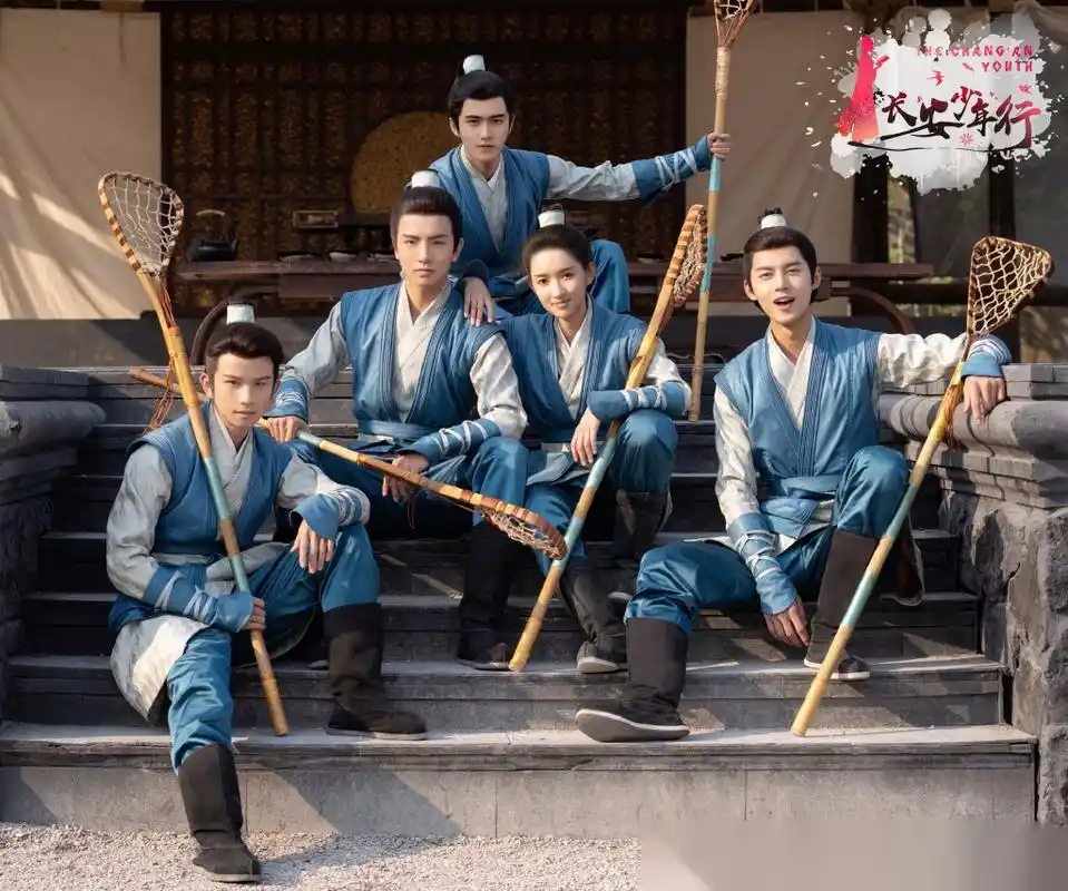 心里都是你,亲亲抱抱举高高,同居生活太虐狗了,感受到了甜宠剧的暴击!