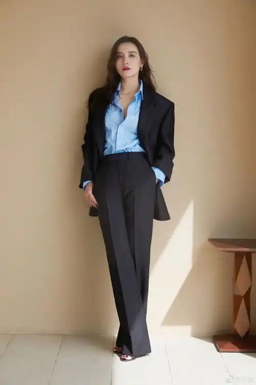 我说自律的代名词是朱珠,没人反驳吧