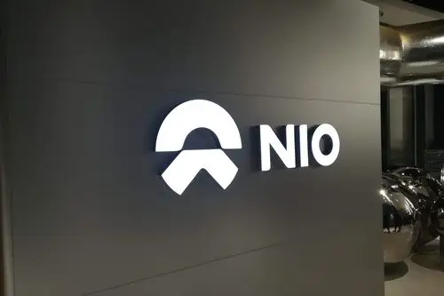 不仅为了"赌约" 小鹏汽车如今有多拼?