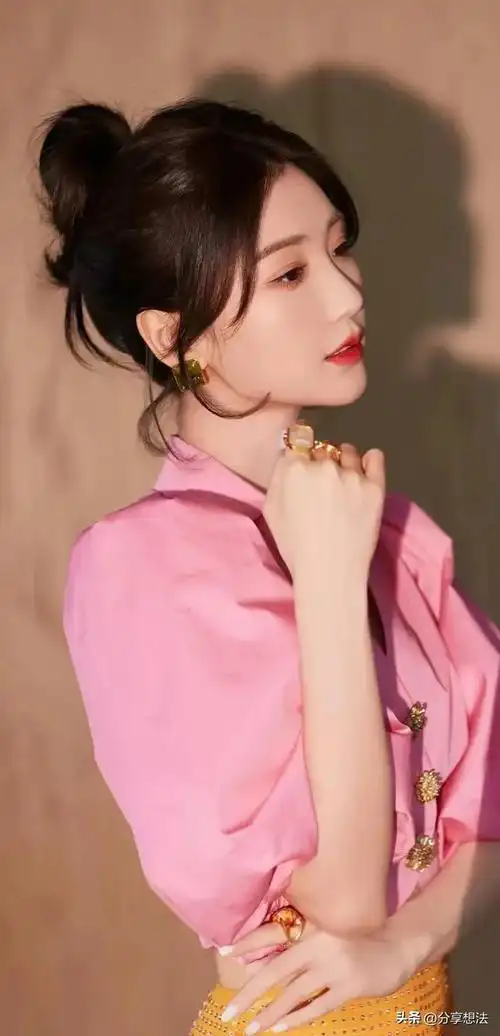 毛晓彤明星壁纸38