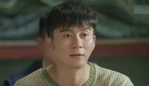 原创原创42岁演高中生李晨被吐槽太成熟了