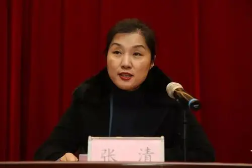 省委组织部宣教干部处张清处长宣读了中共陕西省委关于许建秦同志任职