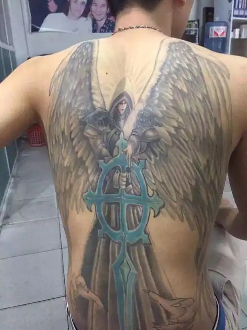 1条回答  2 分钟前  热心网友最快回答 这应该是大天使吧.