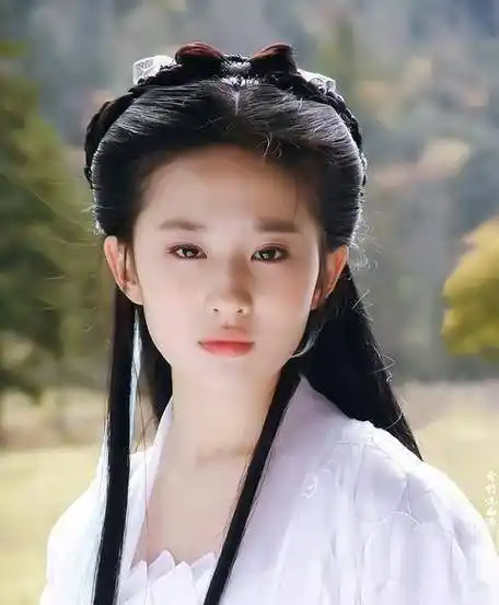 刘亦菲:当"天仙"落地时_观众_小龙女_姑姑