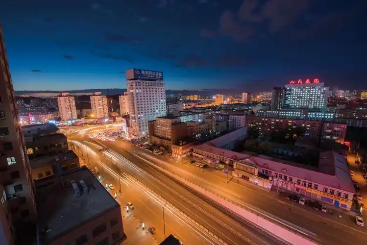 吉林省风景之一……北国江城的一天