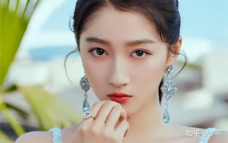 图集:分享一组大明星关晓彤高清壁纸,赶紧收藏吧! - 知乎