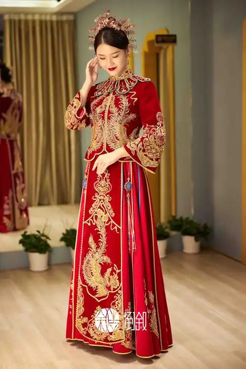 出租倒叙正版丝绒秀禾服奢华大圆摆修身显瘦新娘中式婚礼