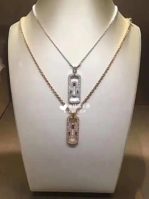 宝格丽满钻回形针项链