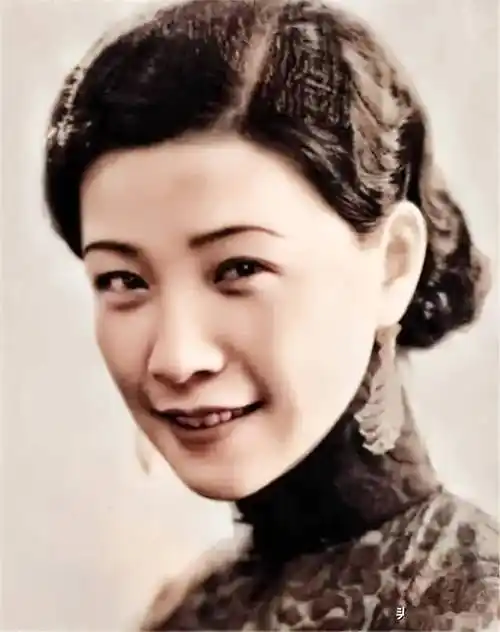 民国美女明星阮玲玉:16岁被富少霸占,后又遭富商虐待,25岁自杀_张达