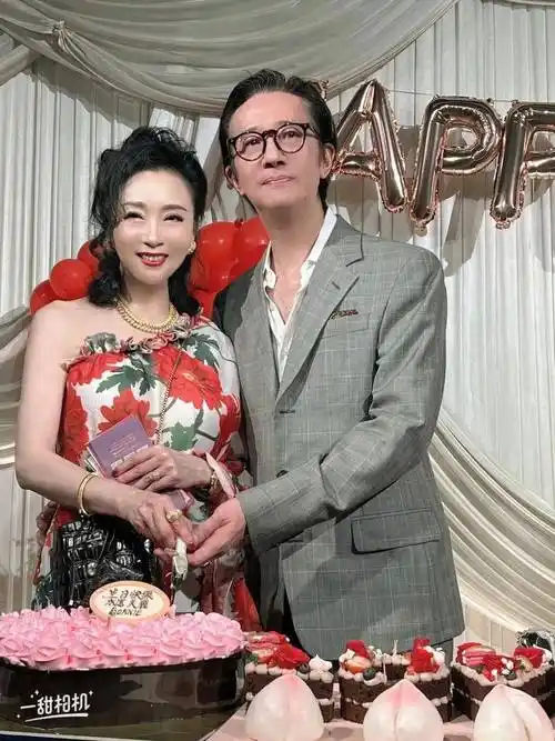 魏秋桦_男友_米雪