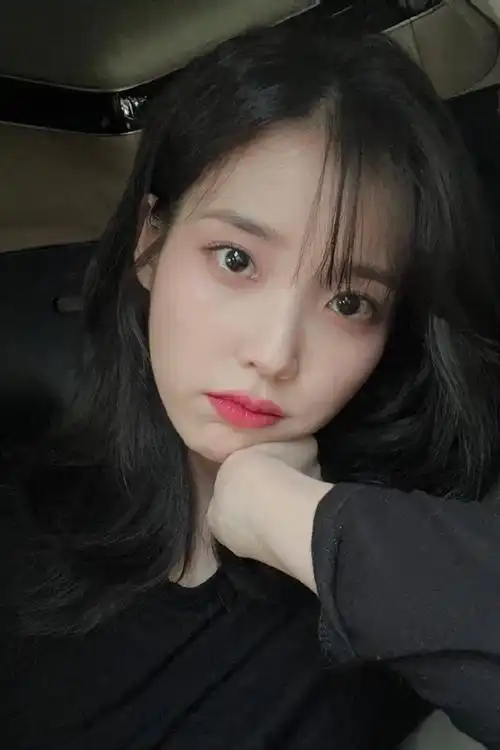 iu ins  第三弹以下整理iu 2022年最适合做自拍小卡图片已经调整为