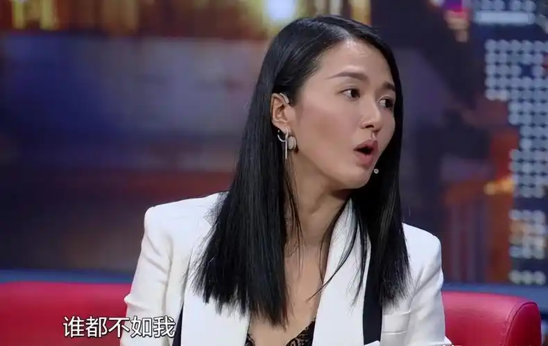 回顾歌手谭维维父亲早逝无法接受母亲的新恋情婚姻让她变柔软