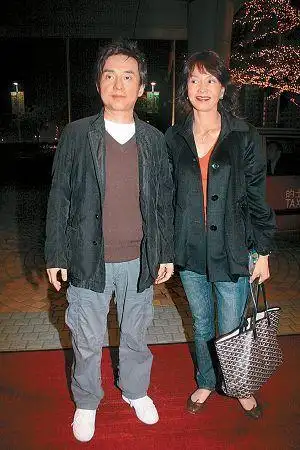 吕方郑裕玲17年情断内幕:男方挥霍2500万养小三