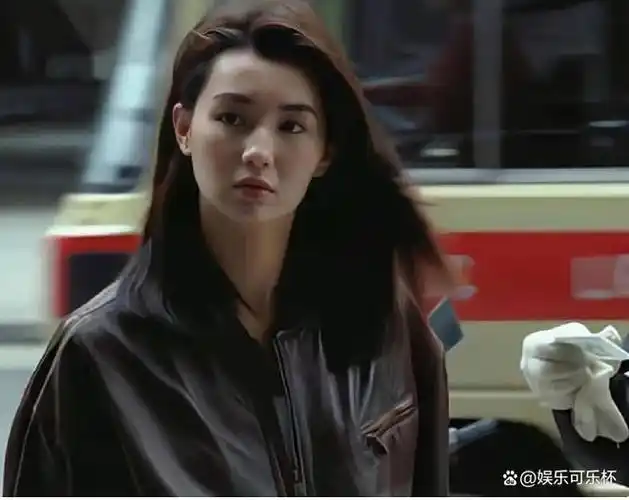 息影19年,59岁张曼玉近况曝出:不婚无子独居,网友太飒了!