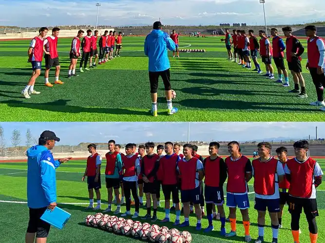 体育学院开展以研促质赋能教学打造课程思政示范课教学观摩活动