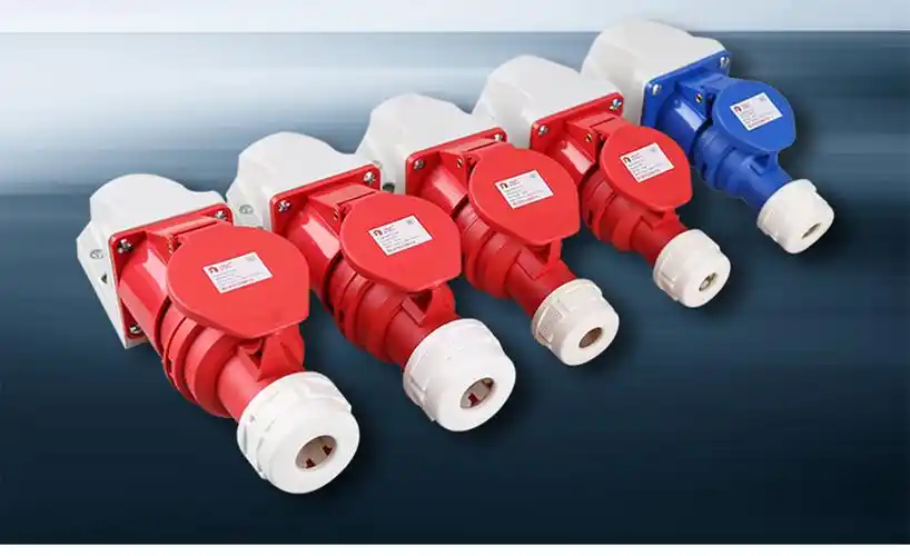 德力西电气 工业插头插座 耦合器 连接器航空插头 工业插座 四芯 32a