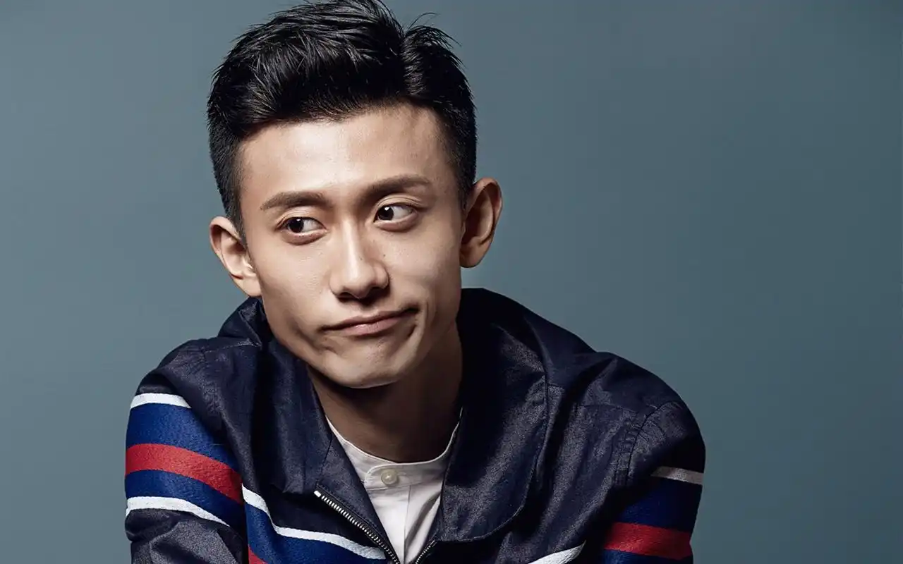 张一山时尚帅气写真图片桌面壁纸高清大图预览1440x900_大陆明星下载