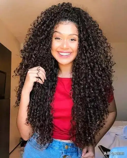 最美螺丝卷冬季烫发就选它马上变女神