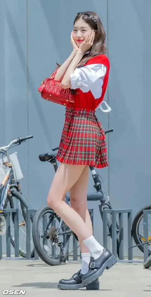 张元英|这腿真的羡慕