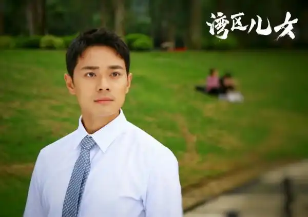 男友曹骏为蓝盈莹庆生 直呼"盈宝宝"甜蜜恩爱 - 私人影视