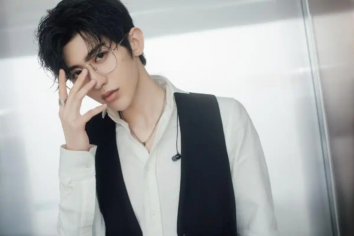 蔡徐坤你被人民日报点名了