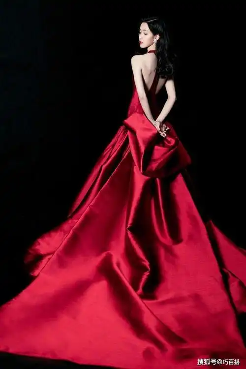 原创女明星红色礼服太撩人第一位优雅第二位大气最后一位绝了