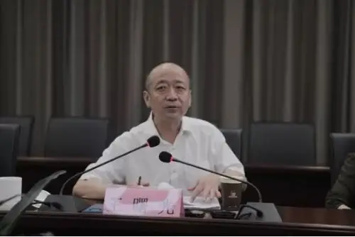 项目现场,实地查验问题整改情况,并参观了莲都区下南山村和缙云县舒洪