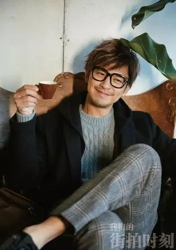 场:由陈柏霖主演的迪士尼首部华语爱情片《假如王子睡着了》正在热映