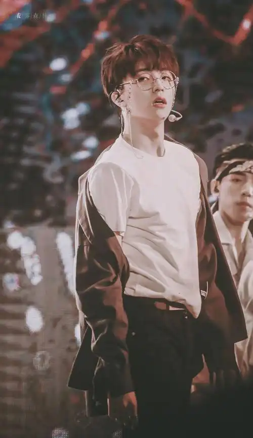 哪一个是你的菜|喉结|黄明昊|刘宇宁_新浪网