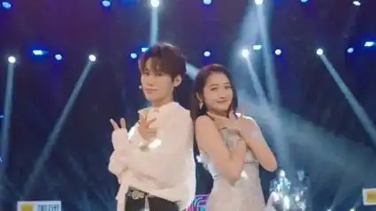 《午夜恰恰》时代少年团张真源关晓彤双人舞首合作