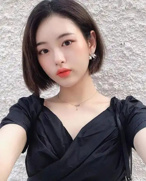 适合小个子的热短发