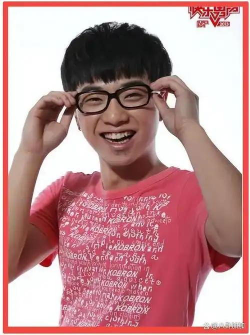 这次被月经羞耻打败的华晨宇给娱乐圈的明星们提了一个醒