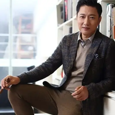 图介绍一下韩青演过最早的电视剧竟是三国演义中的司马炎