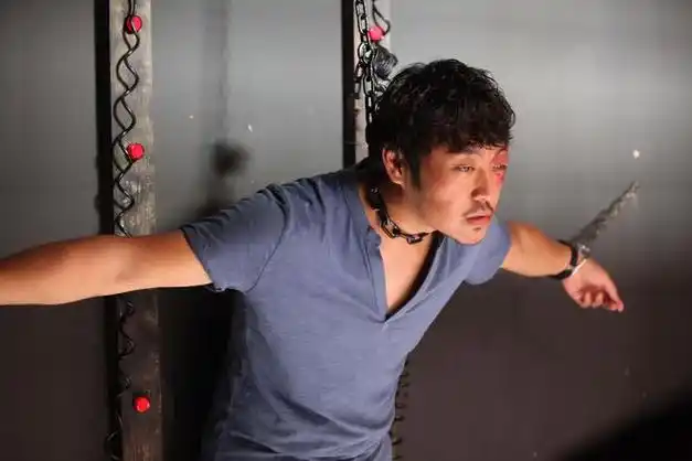 《卧底》剧情升级 赵达血性演绎双面卧底