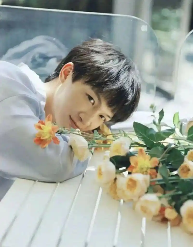 超赞的周深照片,真的好棒