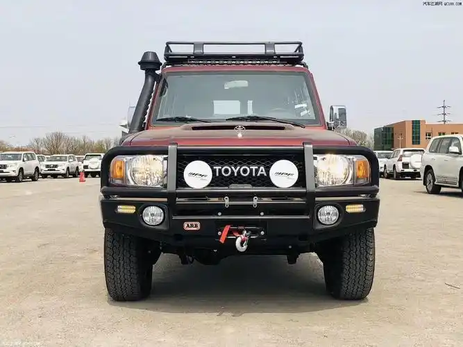 20款丰田lc76柴油4.5l现车配置性能解读