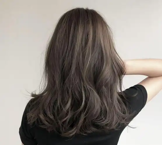 2021流行背烫烫过马上变女神