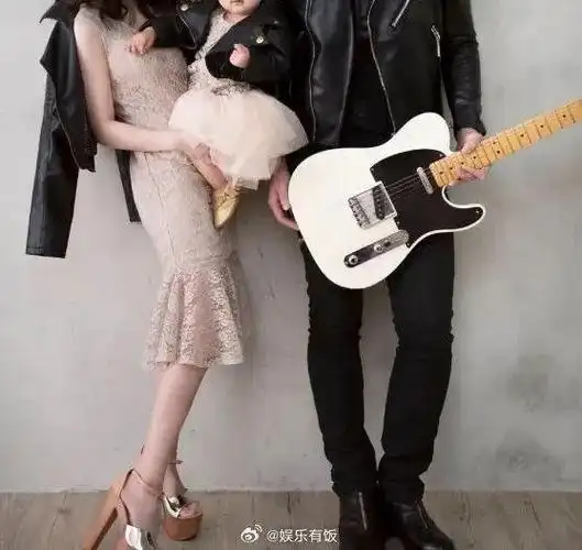 阿沁老婆涉毒被捕#啊……果然长大了没有小时候可爱了.