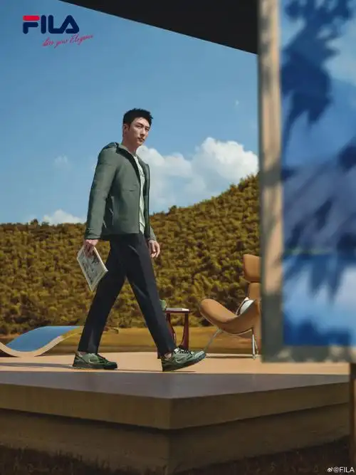 fila时尚运动代言人黄景瑜##fila精致商务