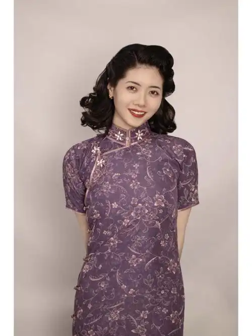 分享几款搭配旗袍的发型