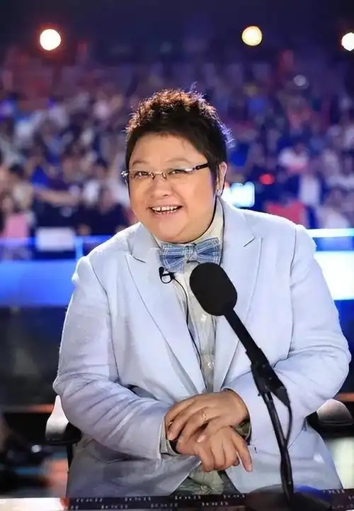 韩红从未回避!坦言自己不生孩子的真实原因,郝蕾是有苦难言