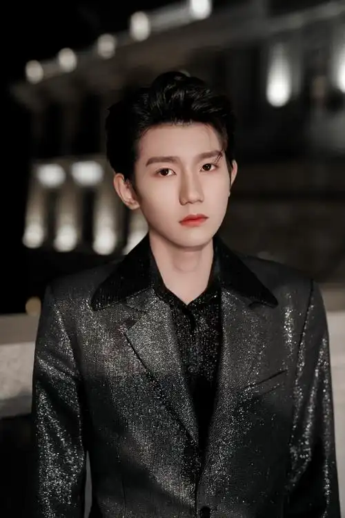 王源2021尽如所期