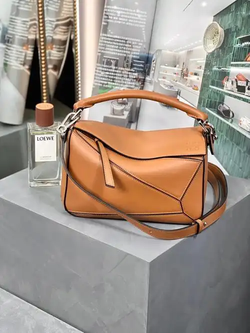 loewepuzzle几何包拼接包罗意威女包焦糖色