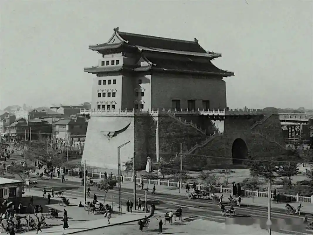 老照片:100年前的北京,跟你想象的一样吗?