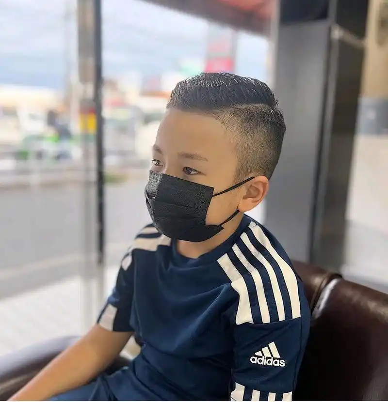 元旦小男孩发型怎么剪?看看这14款,又帅又精神