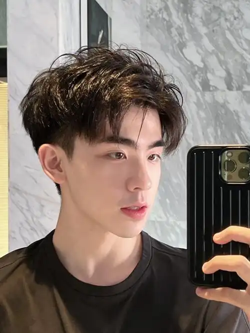 别管了60我应该是男生皮肤里算好的了吧