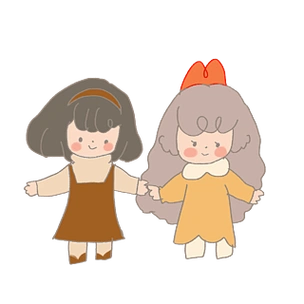 两个小女孩一起手牵手